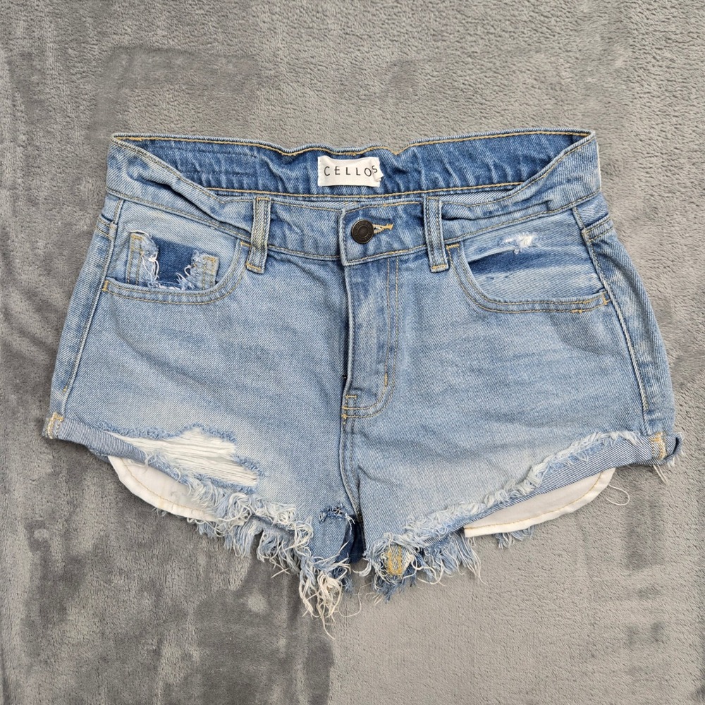 Cello Distressed Light Wash Denim Cut Off Shorts Womens Size XS 27W